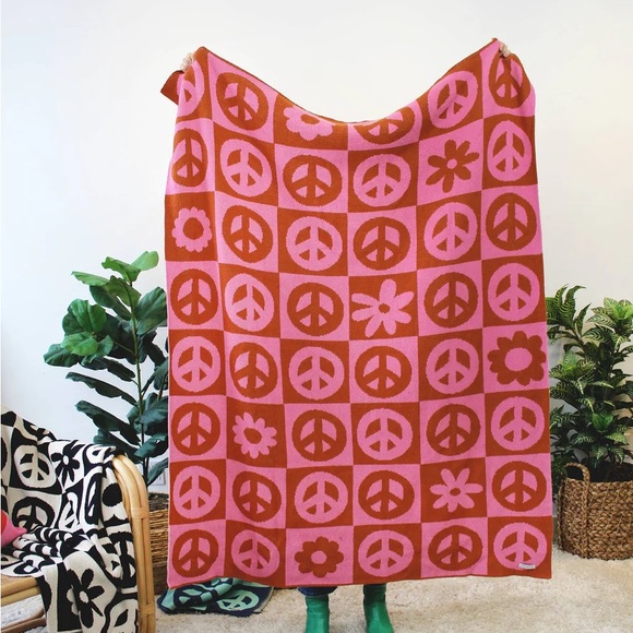Urban Outfitters Other - PEACE PLEASE CHECKERED KNIT THROW BLANKET WITH FLOWERS retro